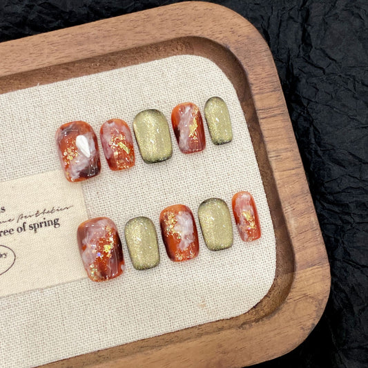 Precious Earth / Handmade Nails