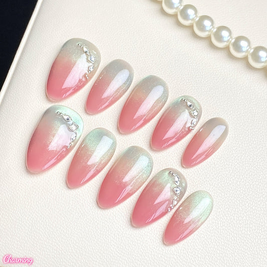 A Glossy Memory / Handmade Nails