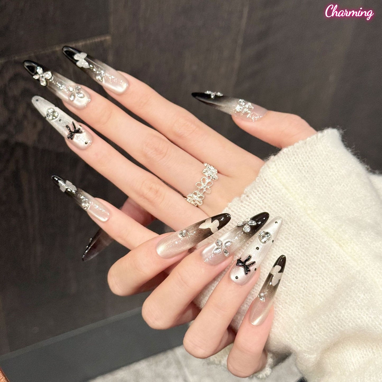 The Butterfly in the Fog / Handmade Nails