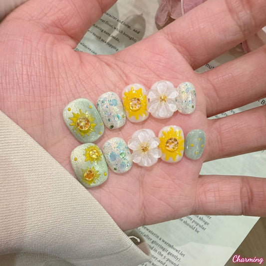 Sunkissed Petal / Handmade Nails