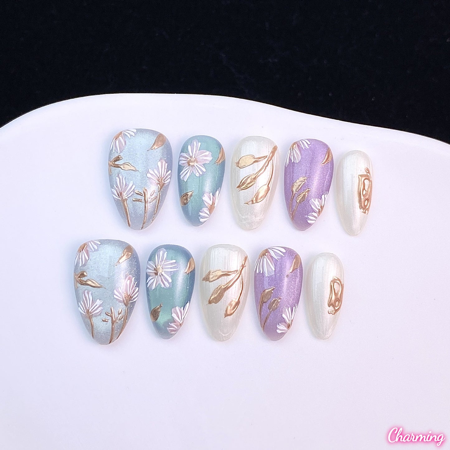 Fading Petal / Handmade Nails
