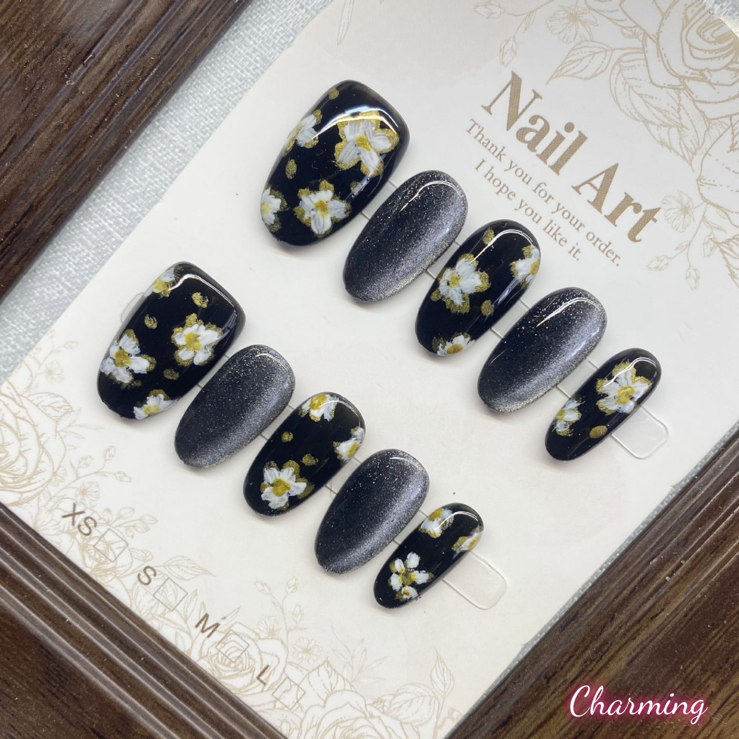 Ebony & Bloom / Handmade Nails
