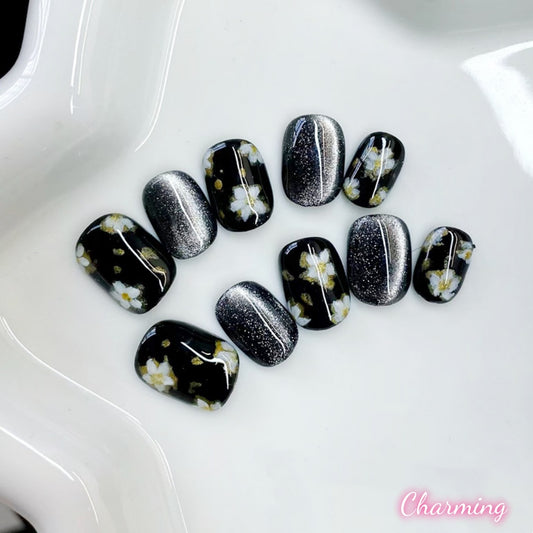 Ebony & Bloom / Handmade Nails