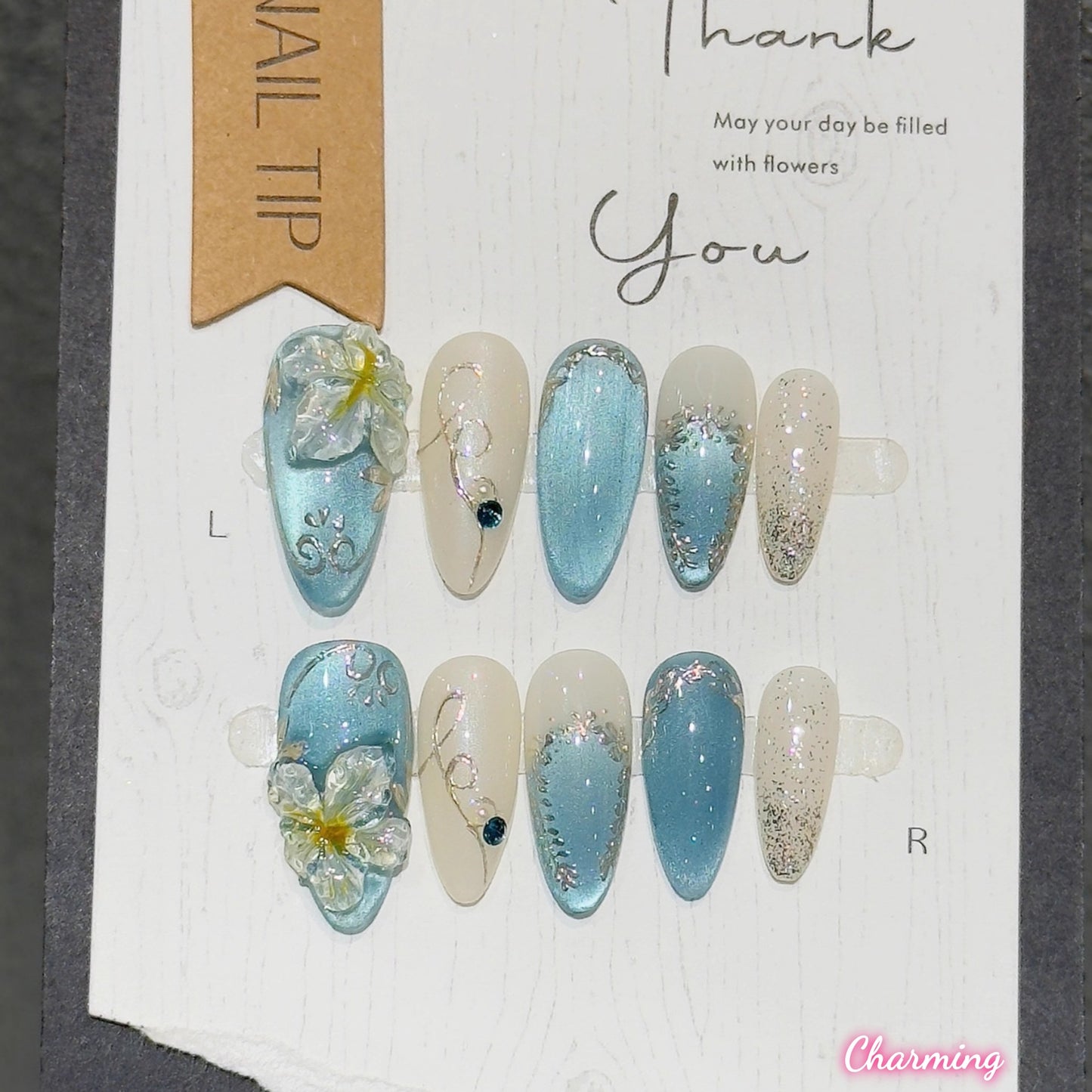 Delft Blue Bloom / Handmade Nails