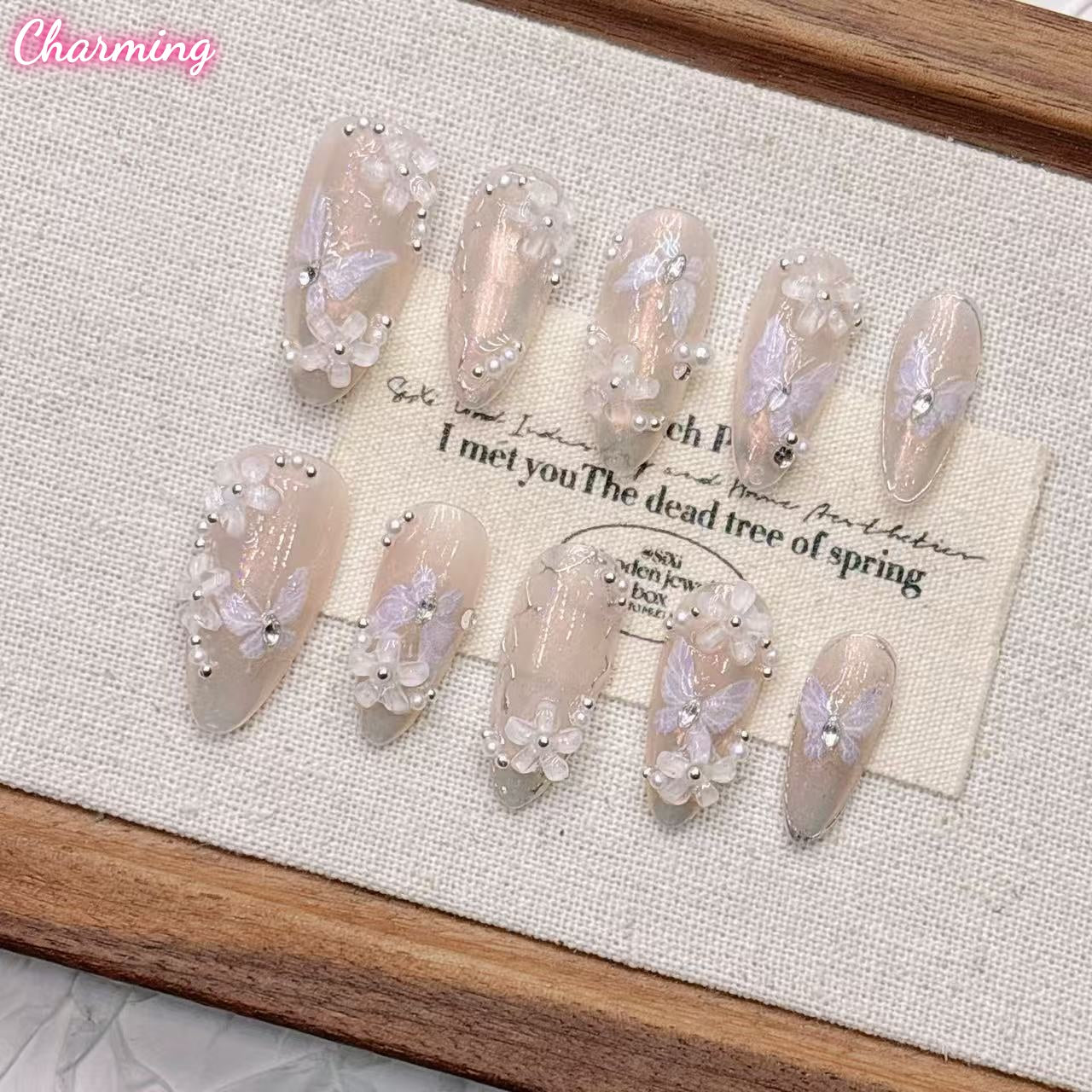 Where Butterflies Alight  / Handmade Nails