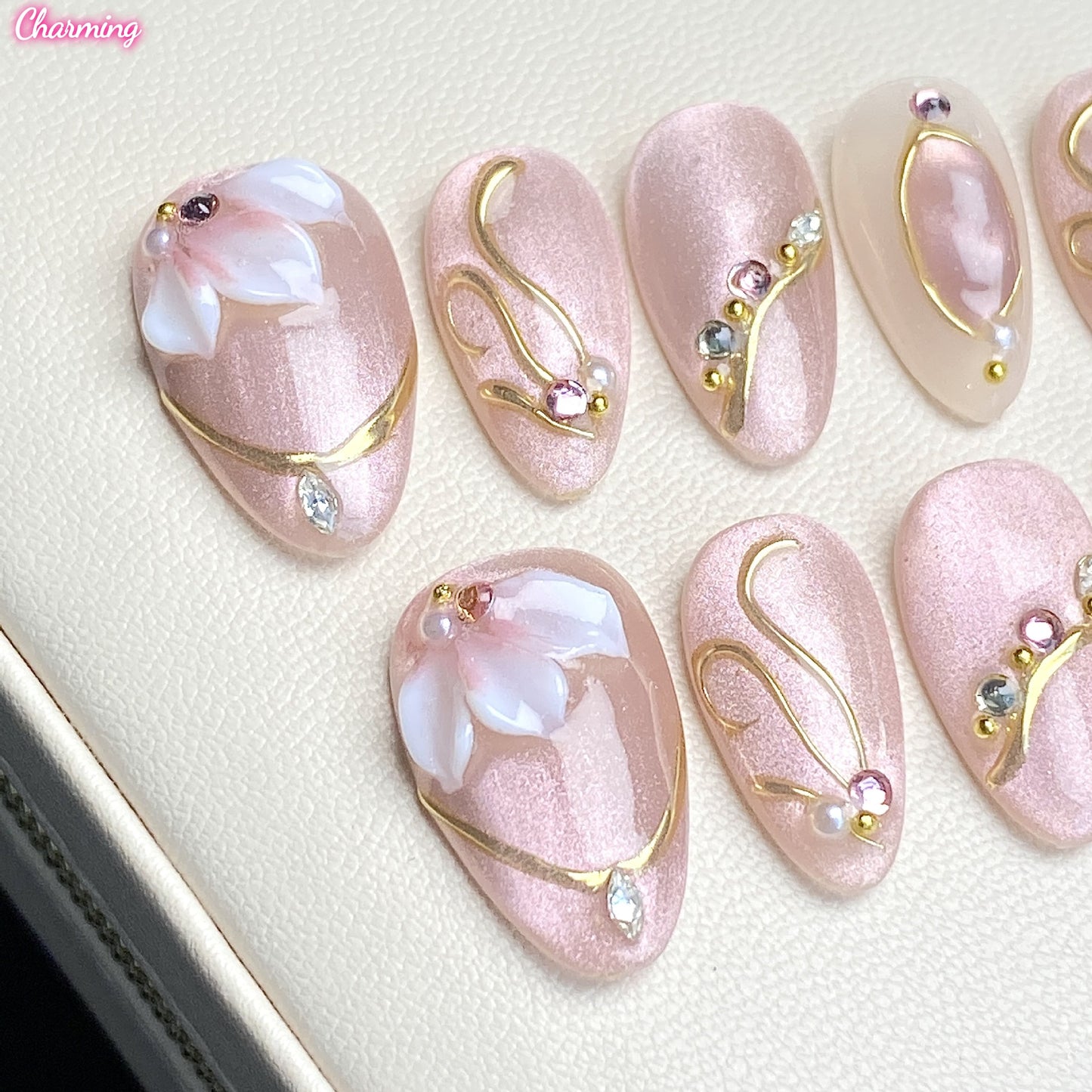 Crystal Edge Bloom / Handmade Nails