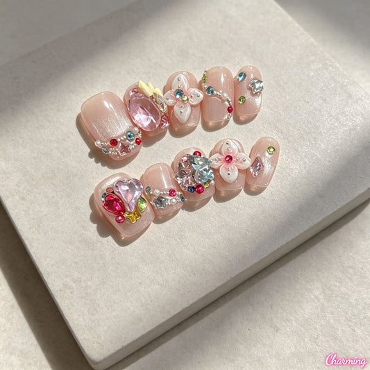 Crystal Floral Edge / Handmade Nails