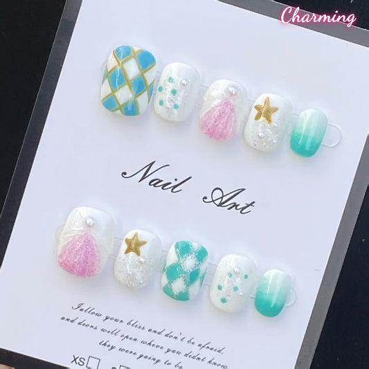 Breezy and Lively / Handmade Nails