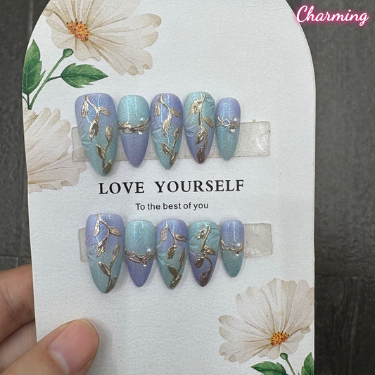 Luminous Dream / Handmade Nails