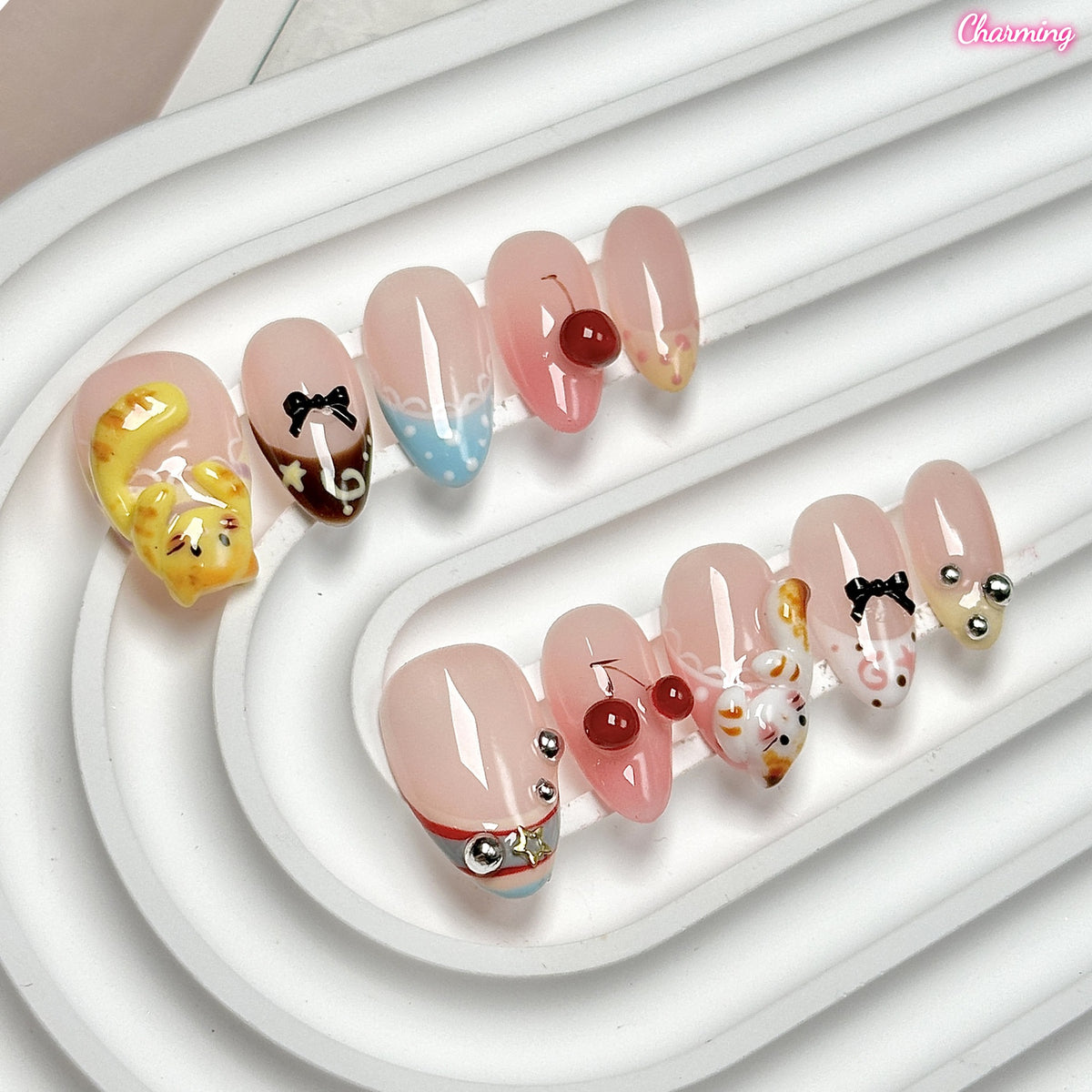 Kitty Reverie / Handmade Nailsems