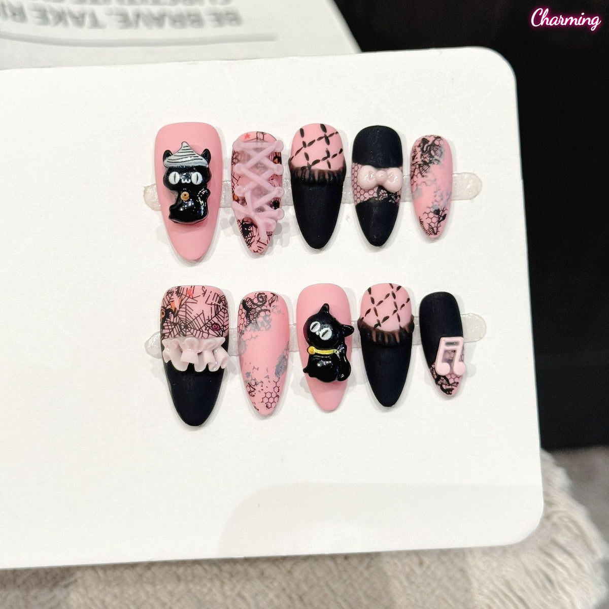 Sweet Punk Cat / Handmade Nailsems