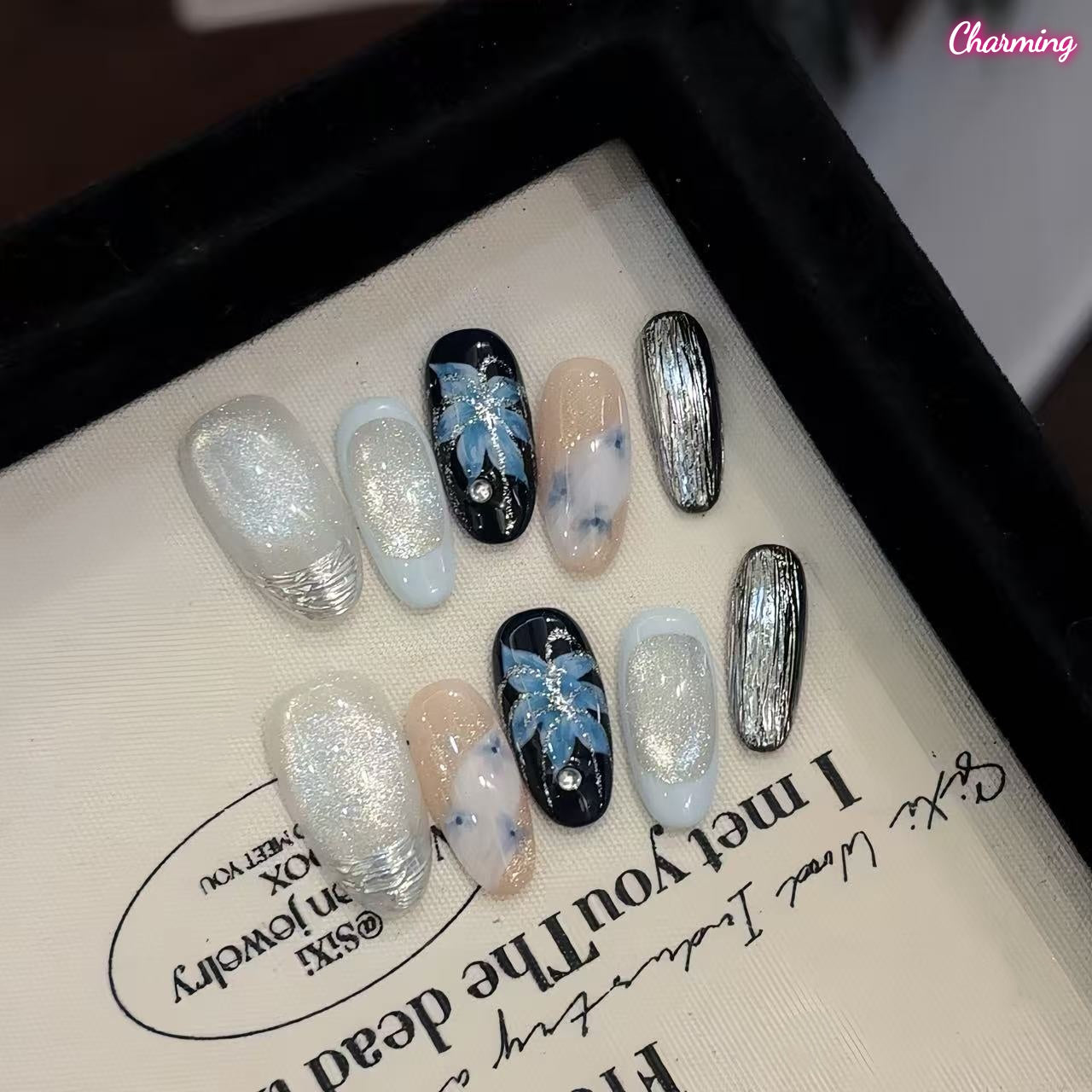 Fountain Lily / Handmade Nails