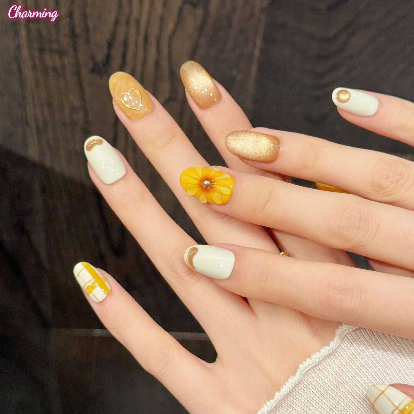 Orange Blossom Warmth / Handmade Nails
