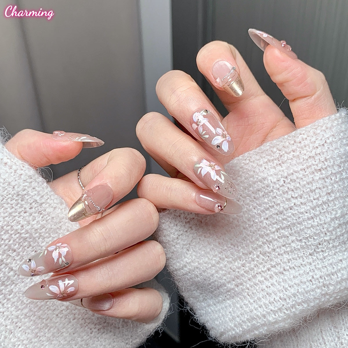 Amber Petal / Handmade Nails