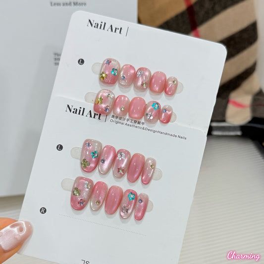 Pastel Aura / Handmade Nails