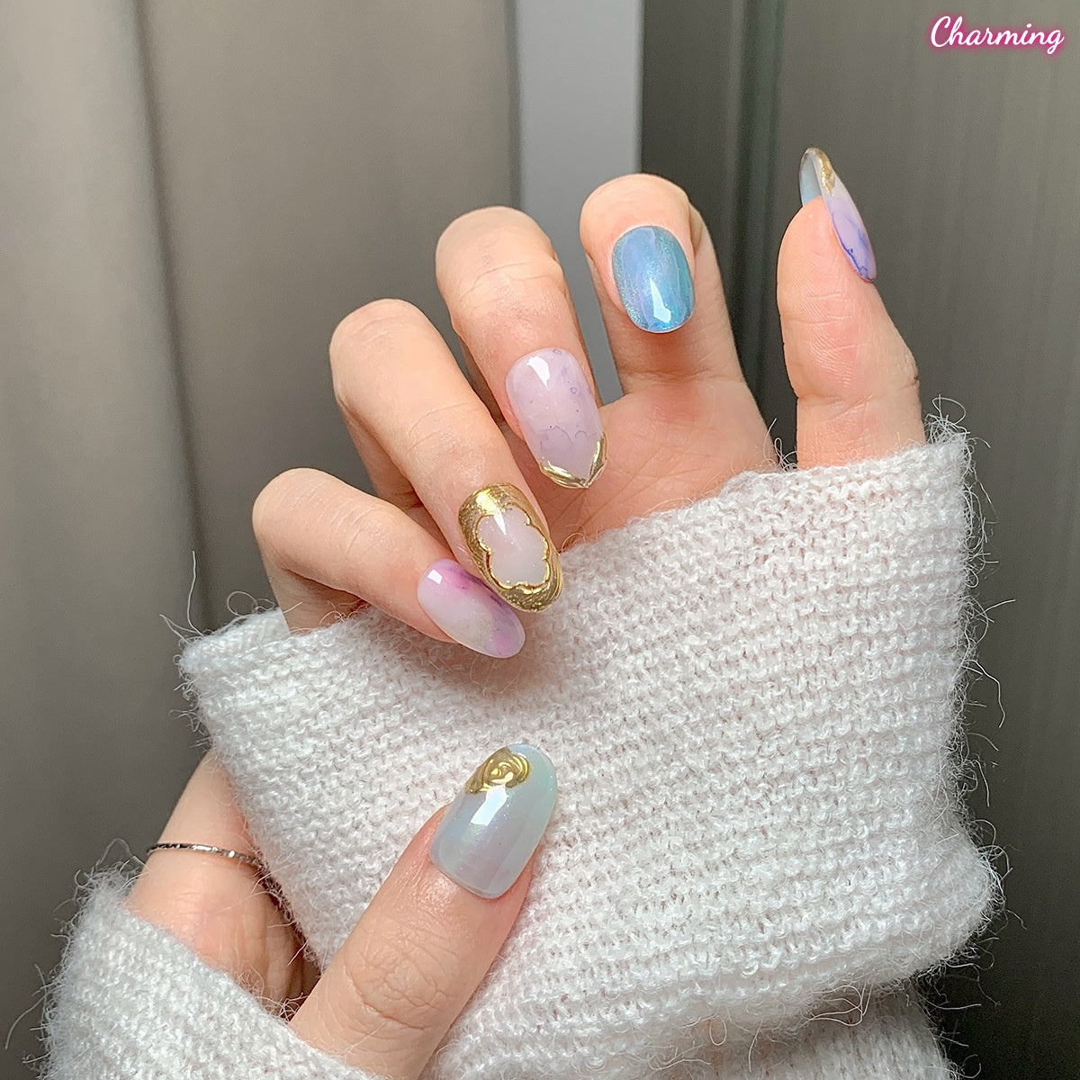 Hue Merge / Handmade Nails