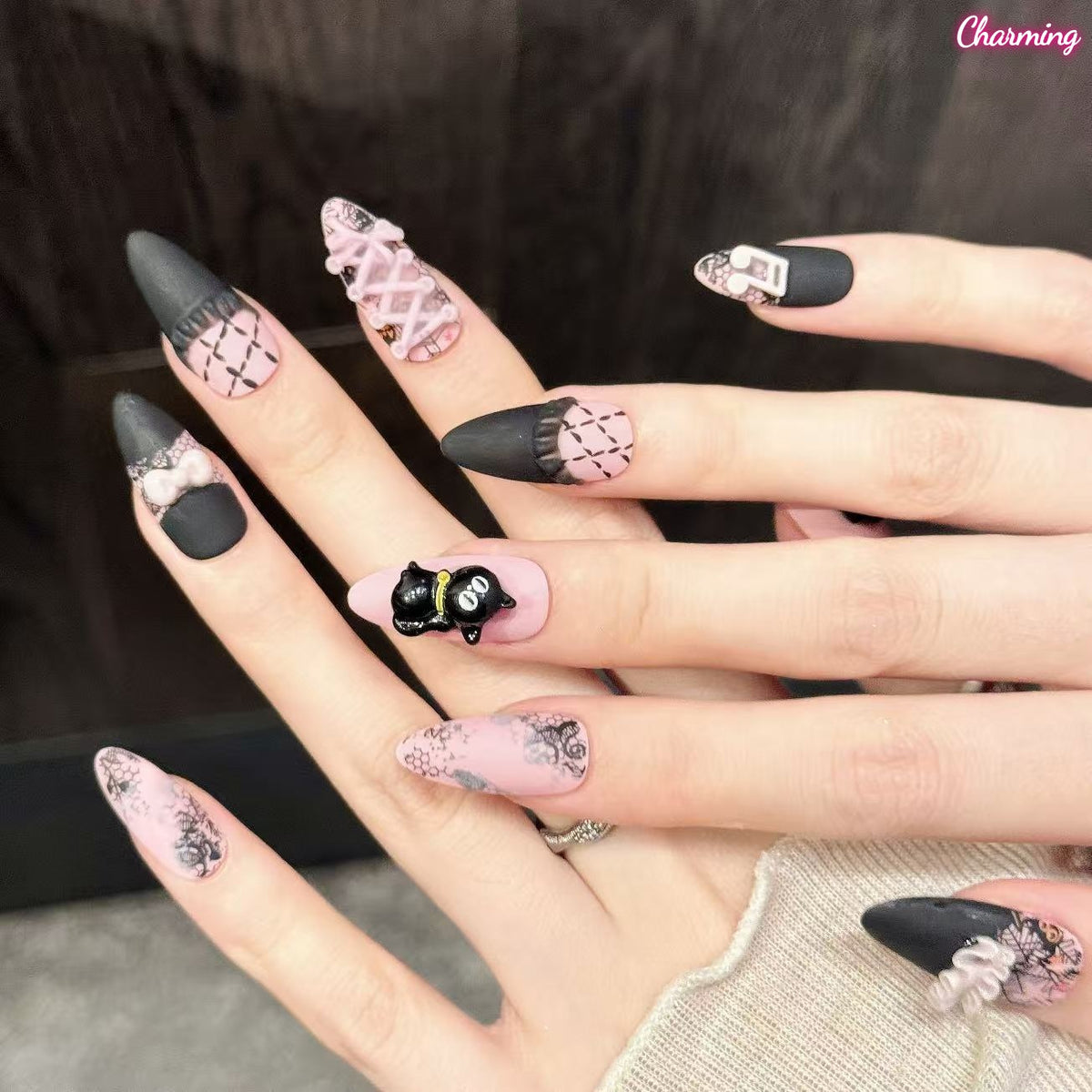 Sweet Punk Cat / Handmade Nailsems