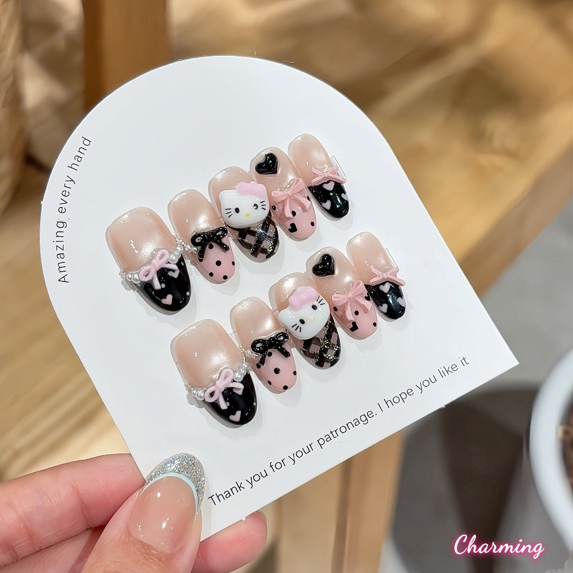 Noir Meow-ments / Handmade Nails