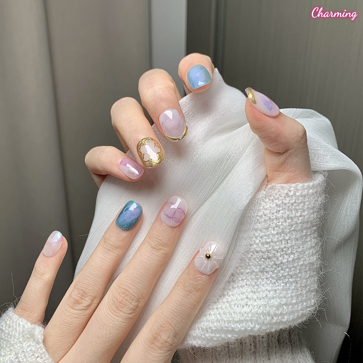 Hue Merge / Handmade Nails