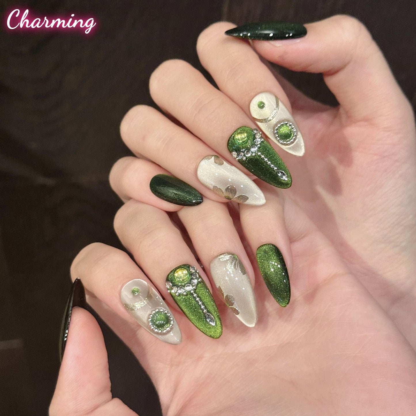 Glittering pearls and precious stones / Handmade Nails