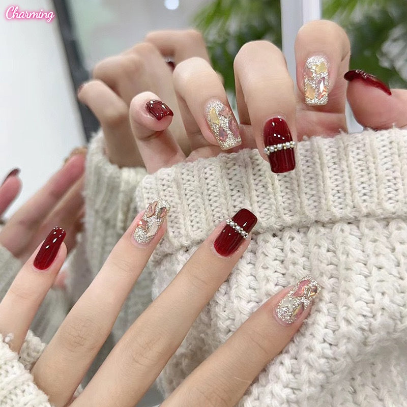The First Look / Handmade Nailsems