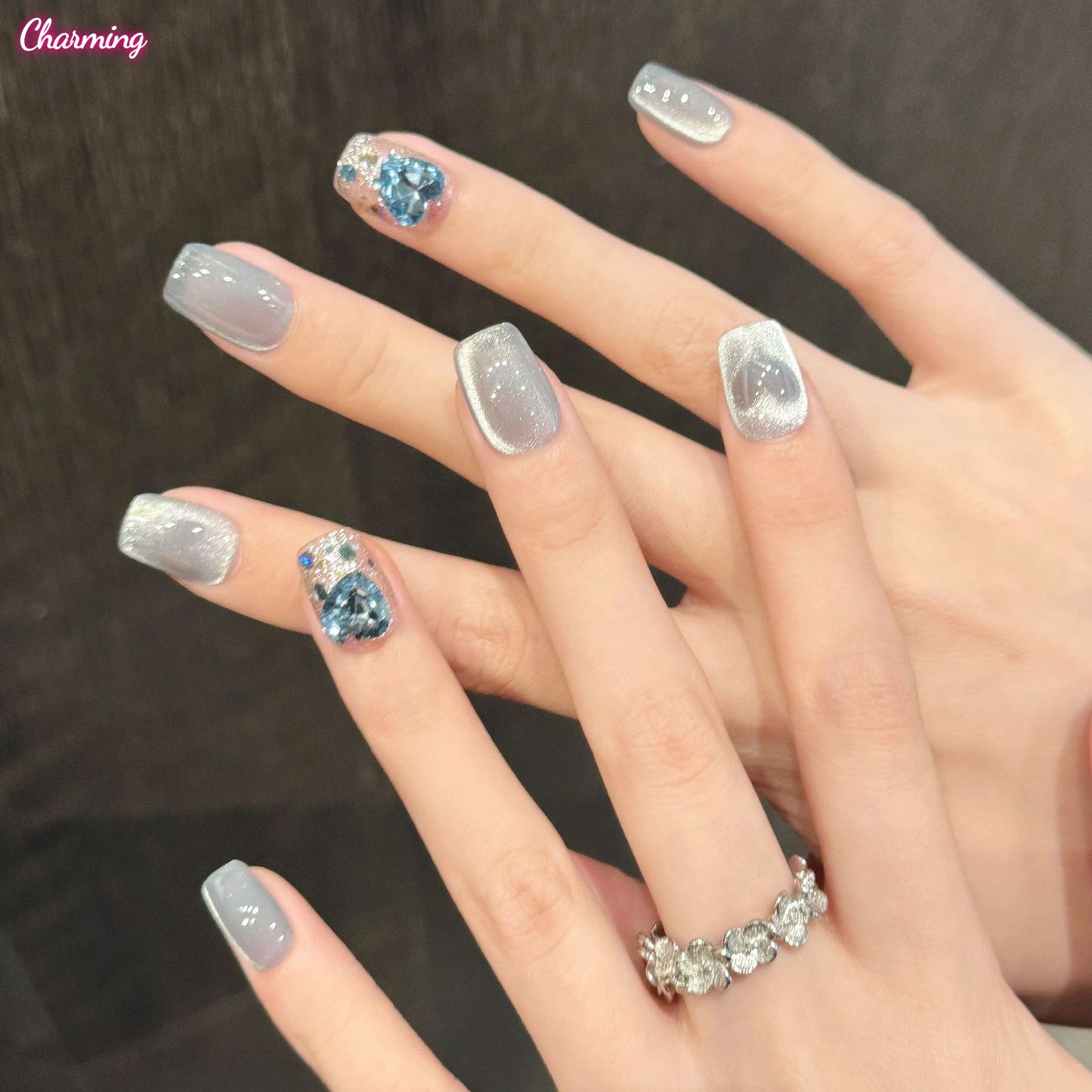 Glacier Dream / Handmade Nails