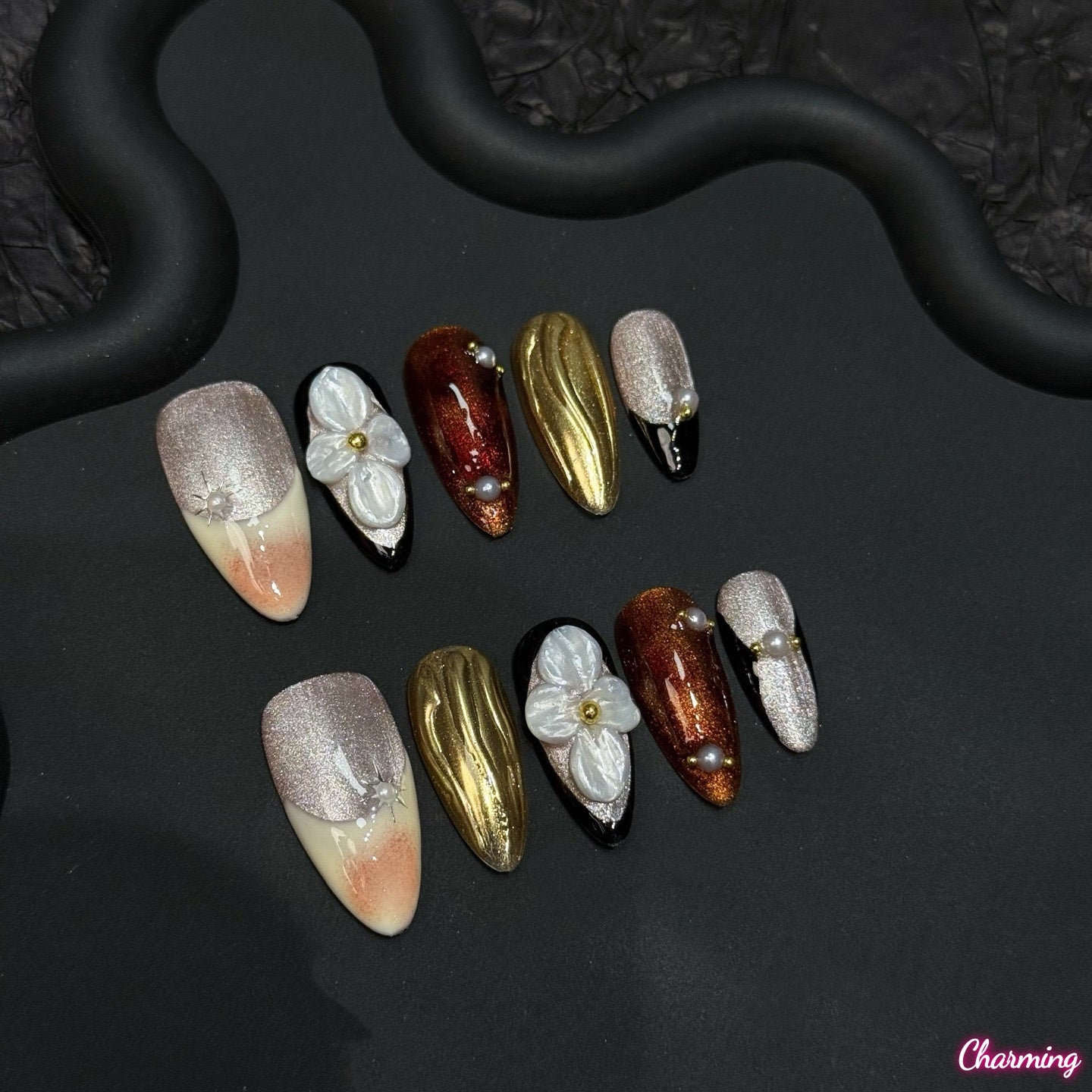 Old World Studio / Handmade Nailsems