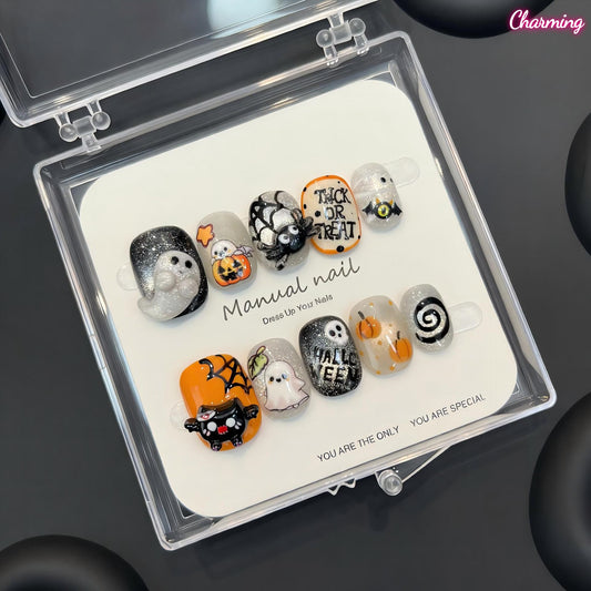 Gentle Ghost / Handmade Nailsems
