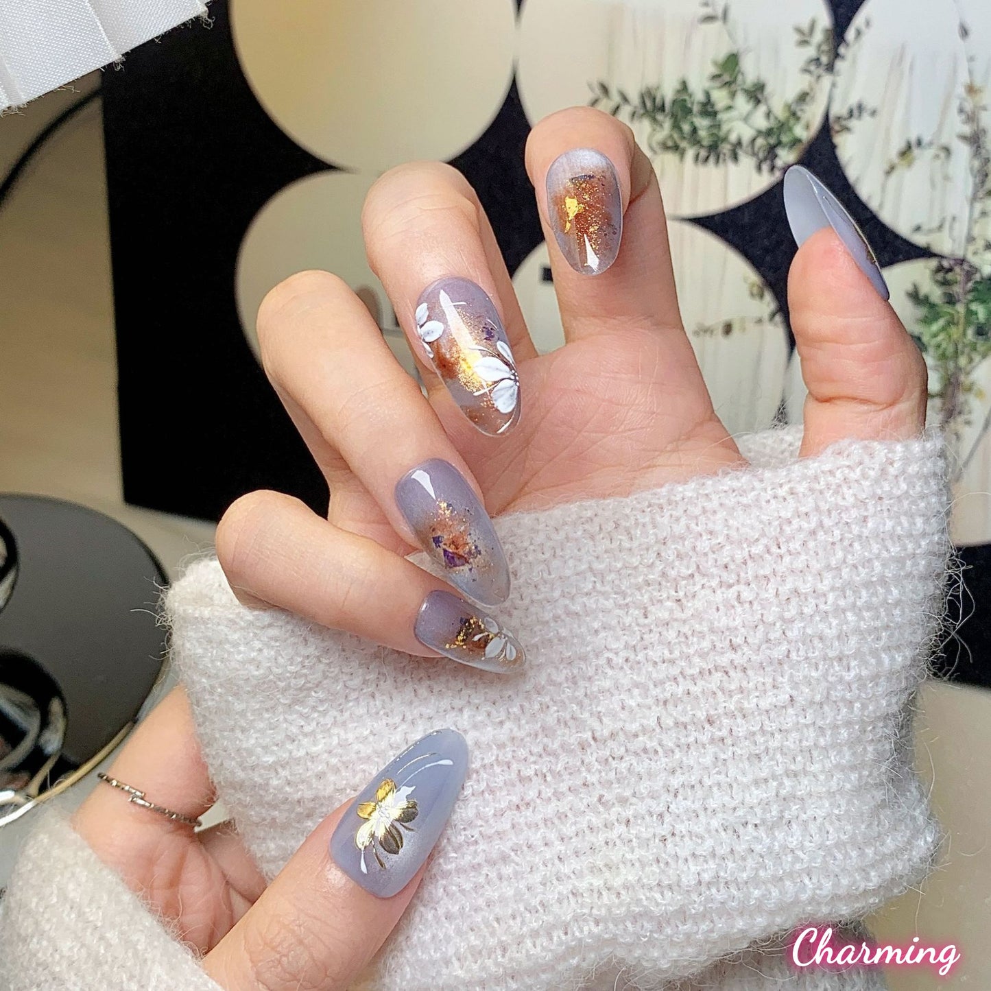 Genie's Treasure / Handmade Nails