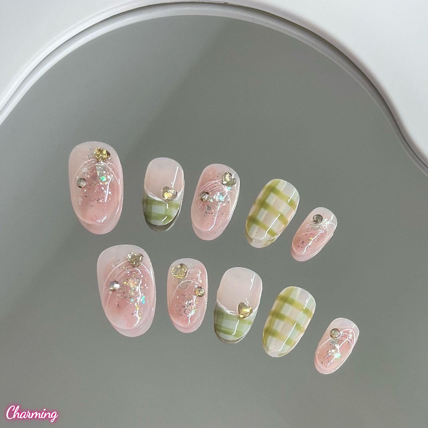 Pink Picnic / Handmade Nails