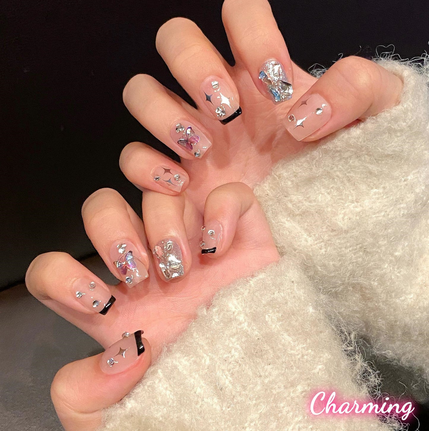 Glittering / Handmade Nails